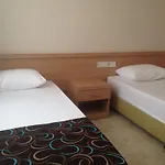 Hotel Beyaz Saray 2*